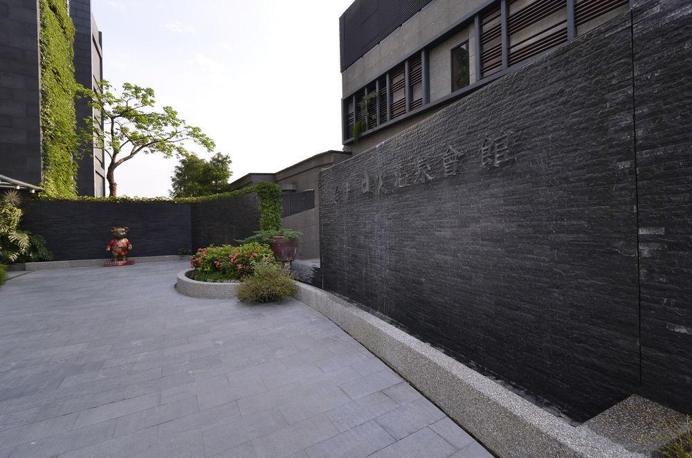 The Sun Hot Spring & Resort Taichung Exterior foto